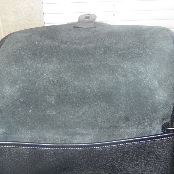 Rare P127 Dooney and Bourke Vintage Carrier - Picture 4 of 7